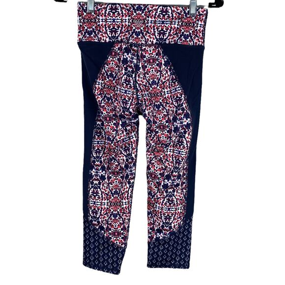 Athleta Women's Chatarunga Floral Cropped Leggings 227943 Sz X-Small EUC - Picture 3 of 9